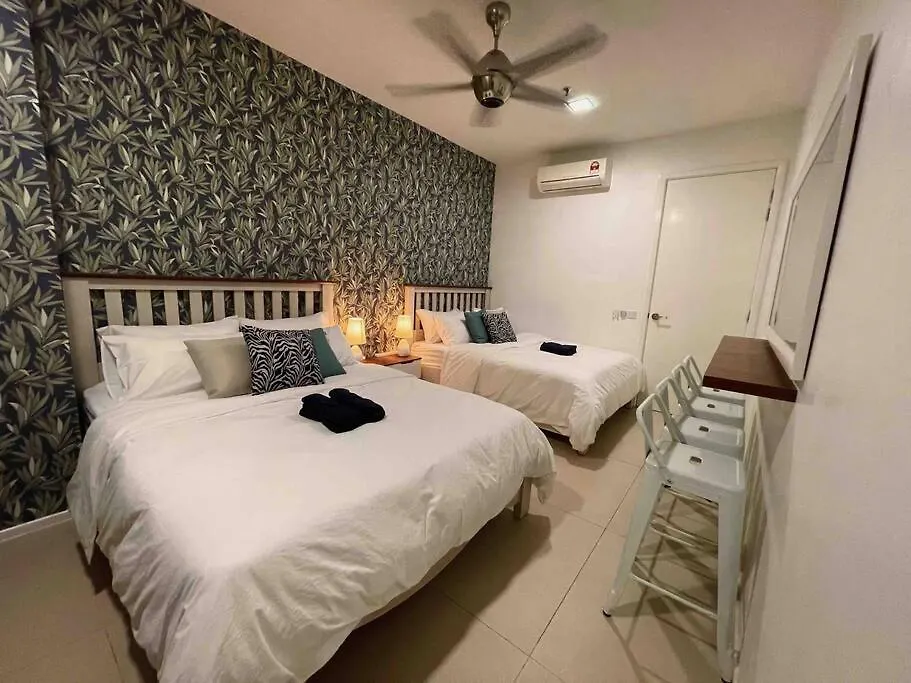 New Arcoris Mont Kiara Huge Balcony For 8 Pax 2 Bedroom -Garden- Kuala Lumpur Apartment