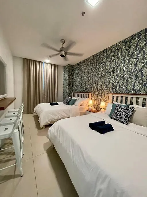 New Arcoris Mont Kiara Huge Balcony For 8 Pax 2 Bedroom -Garden- Kuala Lumpur