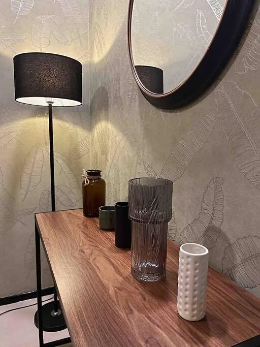 Apartment New Arcoris Mont Kiara Huge Balcony For 8 Pax 2 Bedroom -Garden- Kuala Lumpur Malaysia