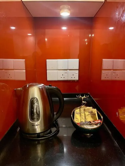 Apartment New Arcoris Mont Kiara Huge Balcony For 8 Pax 2 Bedroom -Garden- Kuala Lumpur