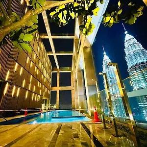 Apartment Tropicana The Residences Klcc Cozeestay, Kuala Lumpur