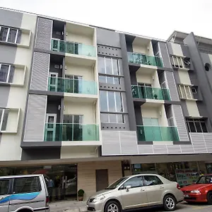 3* Hotel 12fly
